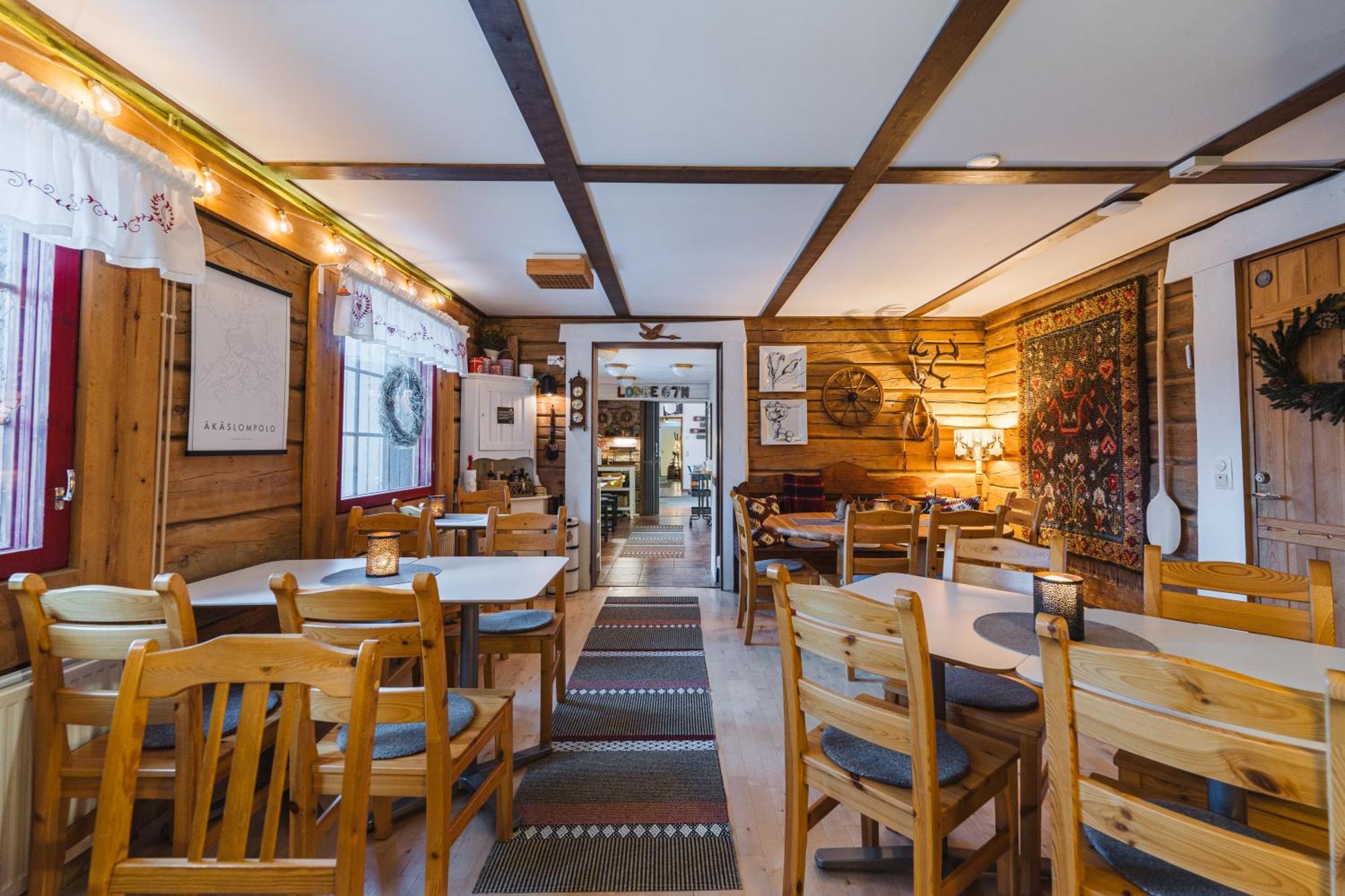 Äkäslompolo Lodge 67°N Lapland מראה חיצוני תמונה