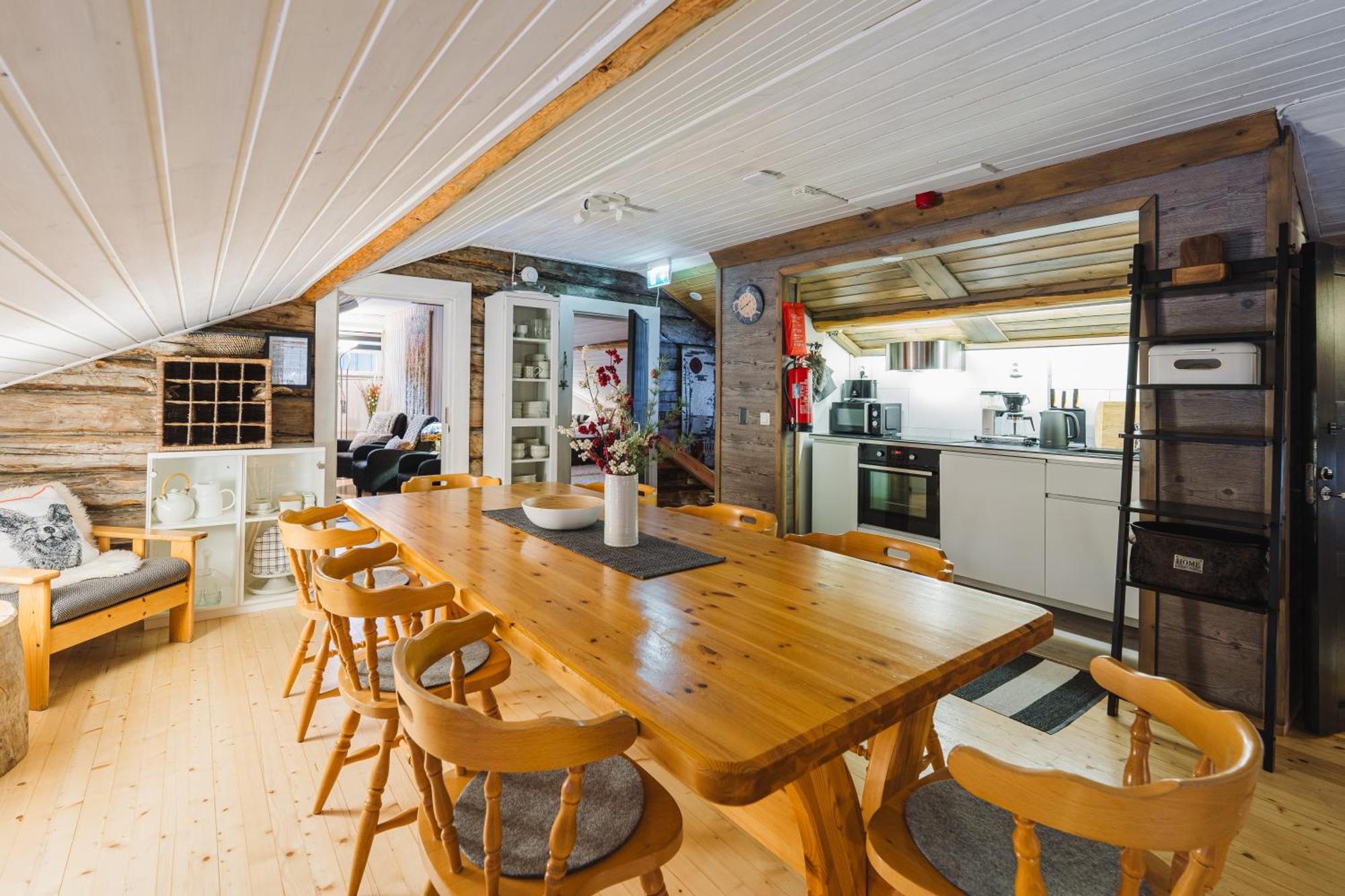 Äkäslompolo Lodge 67°N Lapland מראה חיצוני תמונה