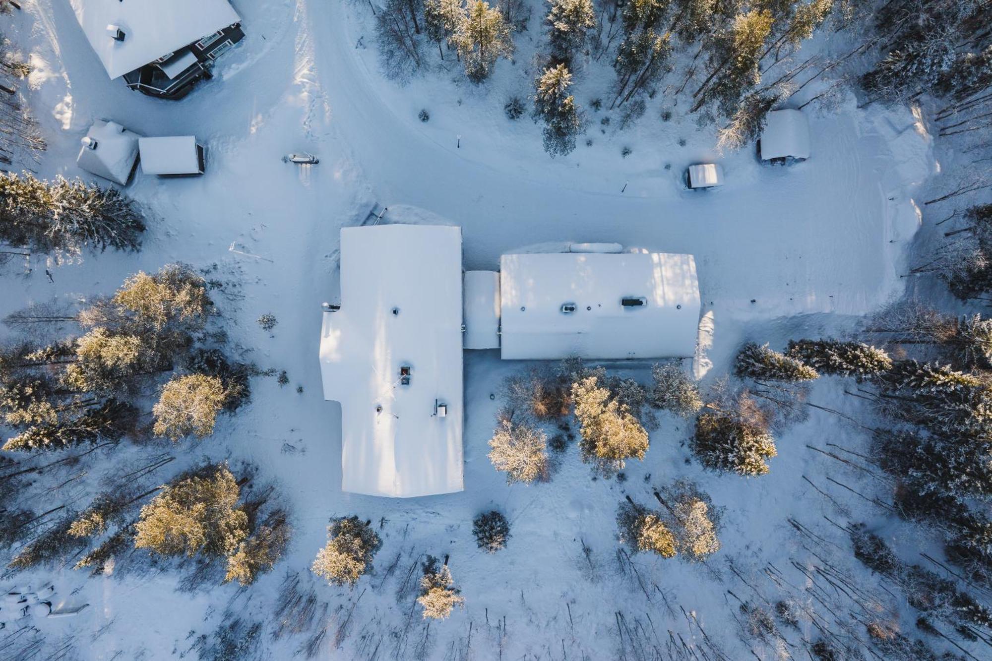 Äkäslompolo Lodge 67°N Lapland מראה חיצוני תמונה